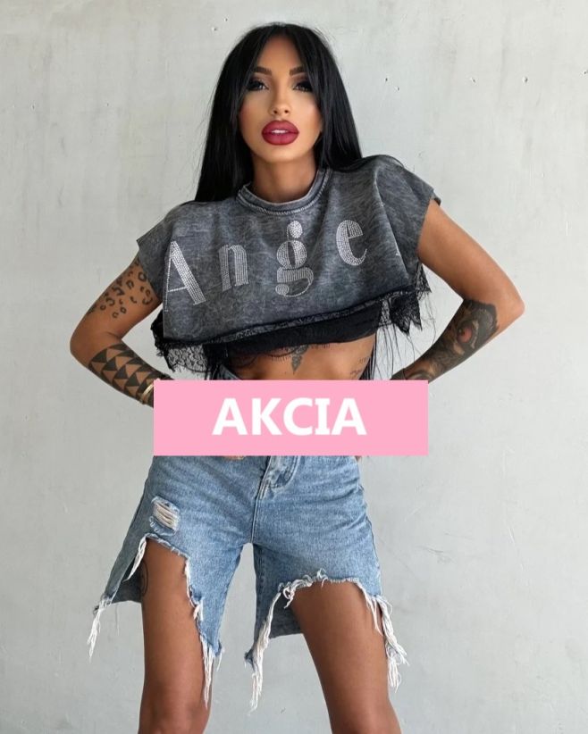 Krásny 💎✨kamienkový crop top angel v akcii za 27€😘 Posledný kus tak si ho nenechajte újsť😉 Skvele sa hodí k legínam,...