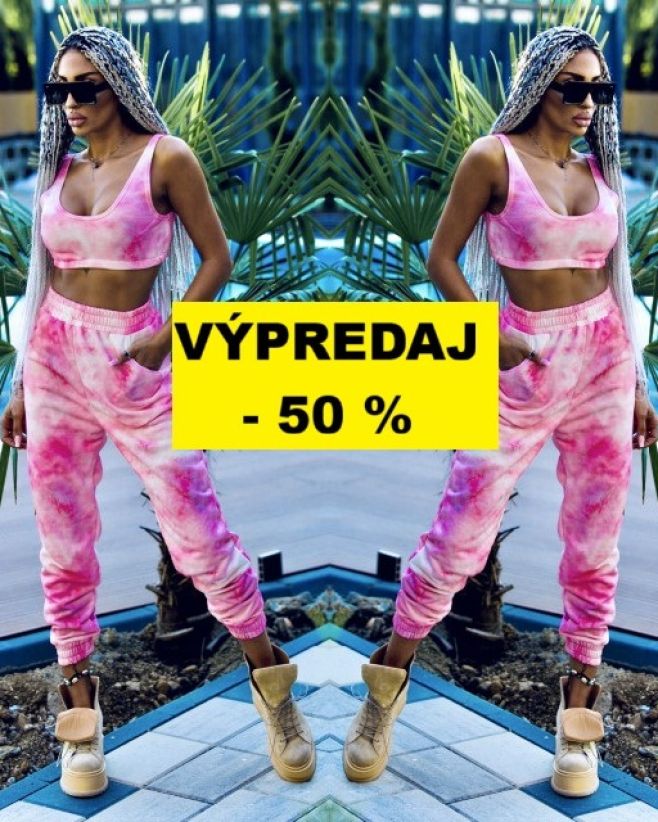 Dámske fitness súpravy😍 teraz za polovicu🔥🔥🔥🔥🔥🔥 Ponuka platí do vypredania zásob. 👉www.modanicol.sk 👉www.webfashion.sk...